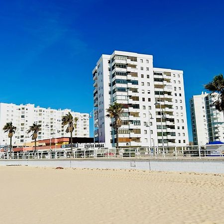 Gatu Arena " Preferente Mayores De 25 Anos Y Familias " El Puerto de Santa María Zewnętrze zdjęcie
