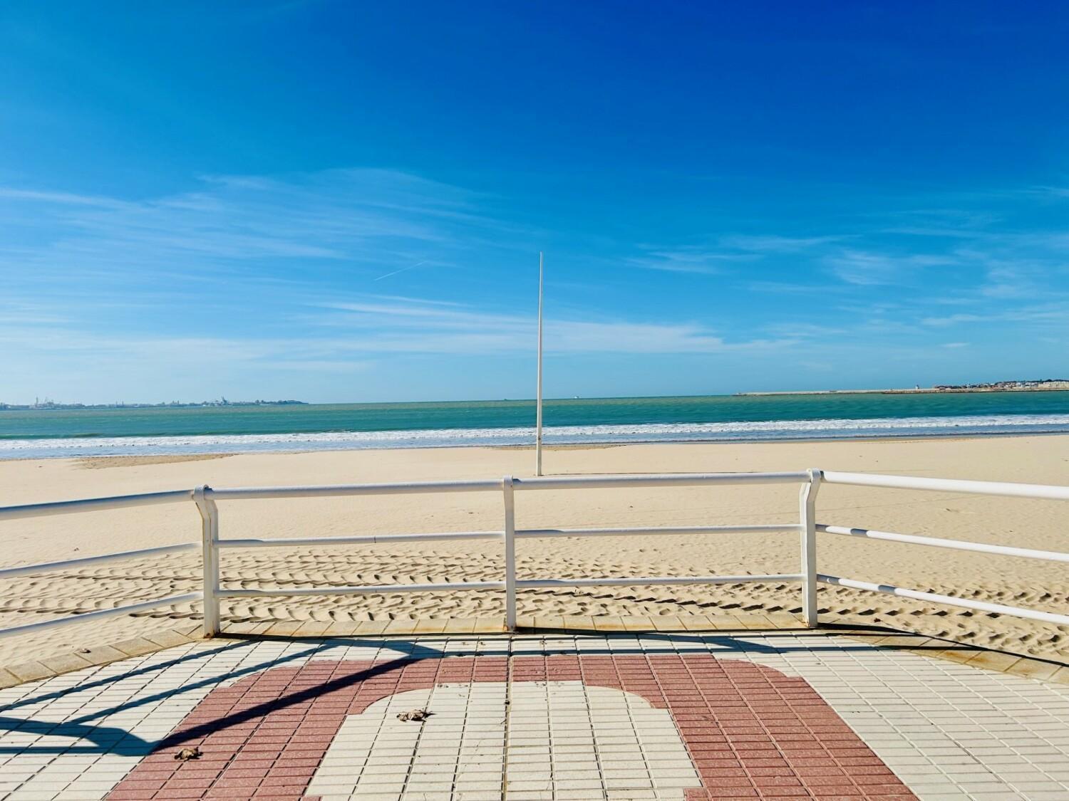Gatu Arena " Preferente Mayores De 25 Anos Y Familias " El Puerto de Santa María Zewnętrze zdjęcie