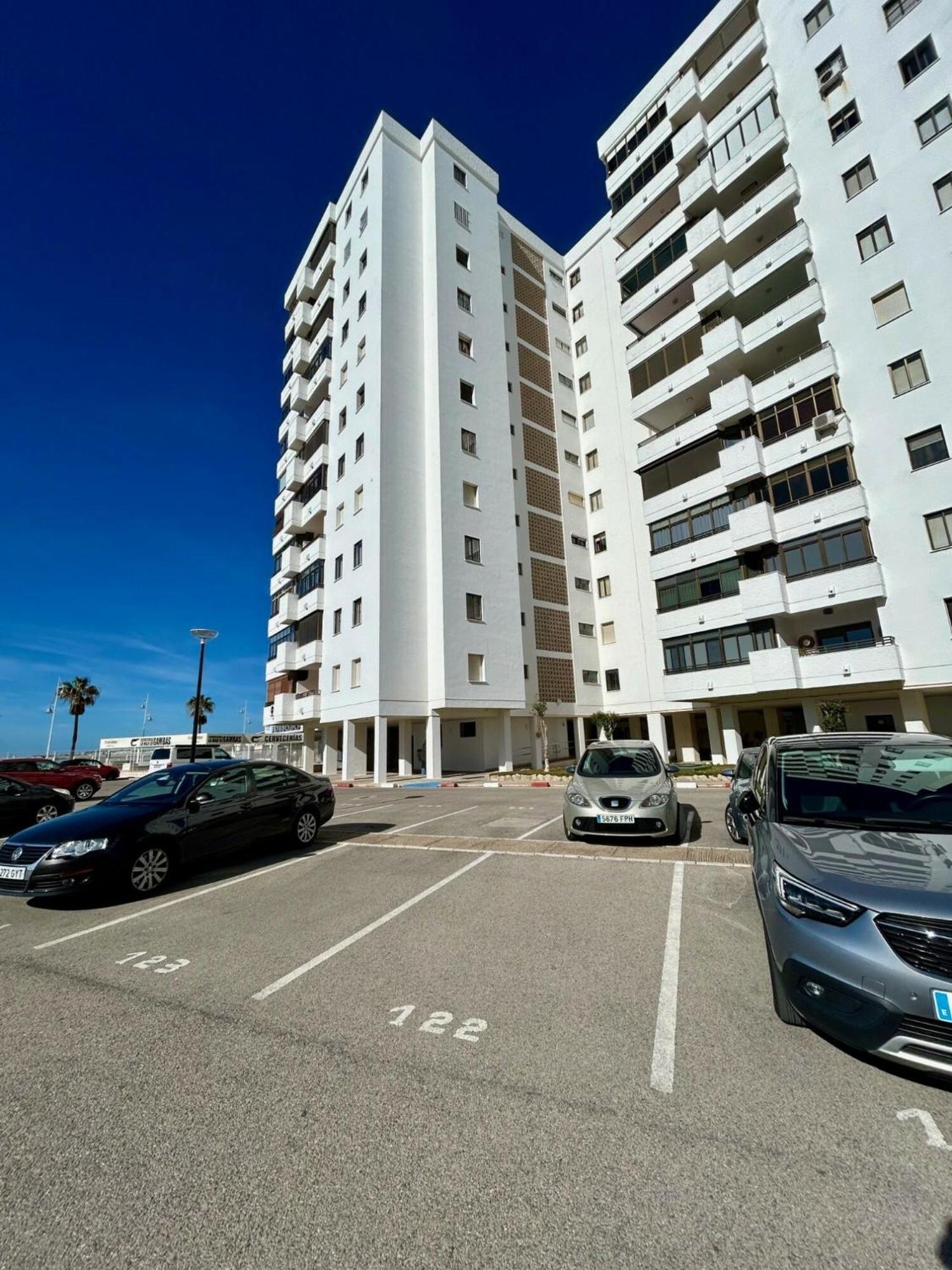 Gatu Arena " Preferente Mayores De 25 Anos Y Familias " El Puerto de Santa María Zewnętrze zdjęcie